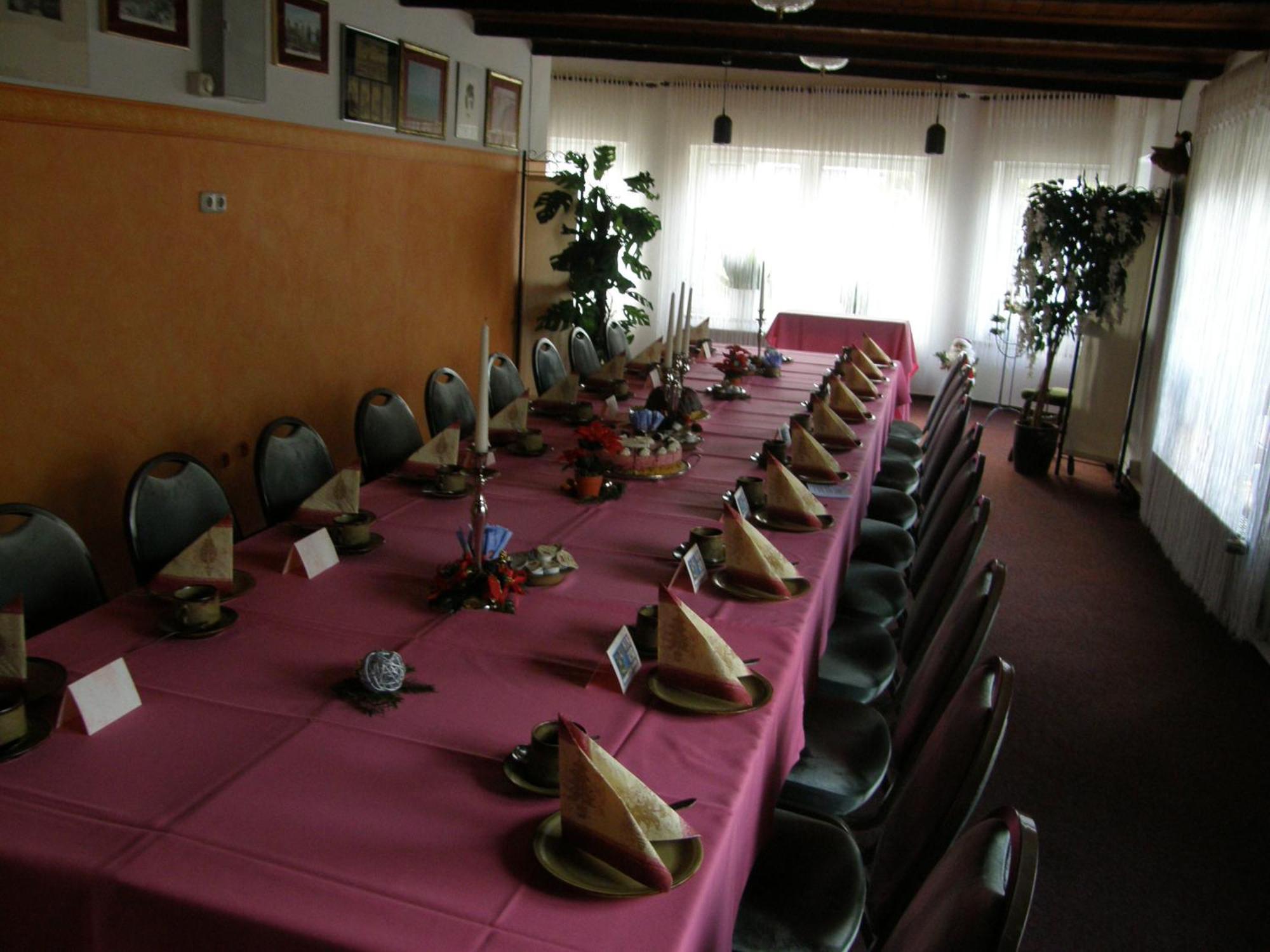 Ka&Ka Hotel Garni Варсов Экстерьер фото